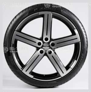 Pirelli P Zero MO 265/35 R18 97Y